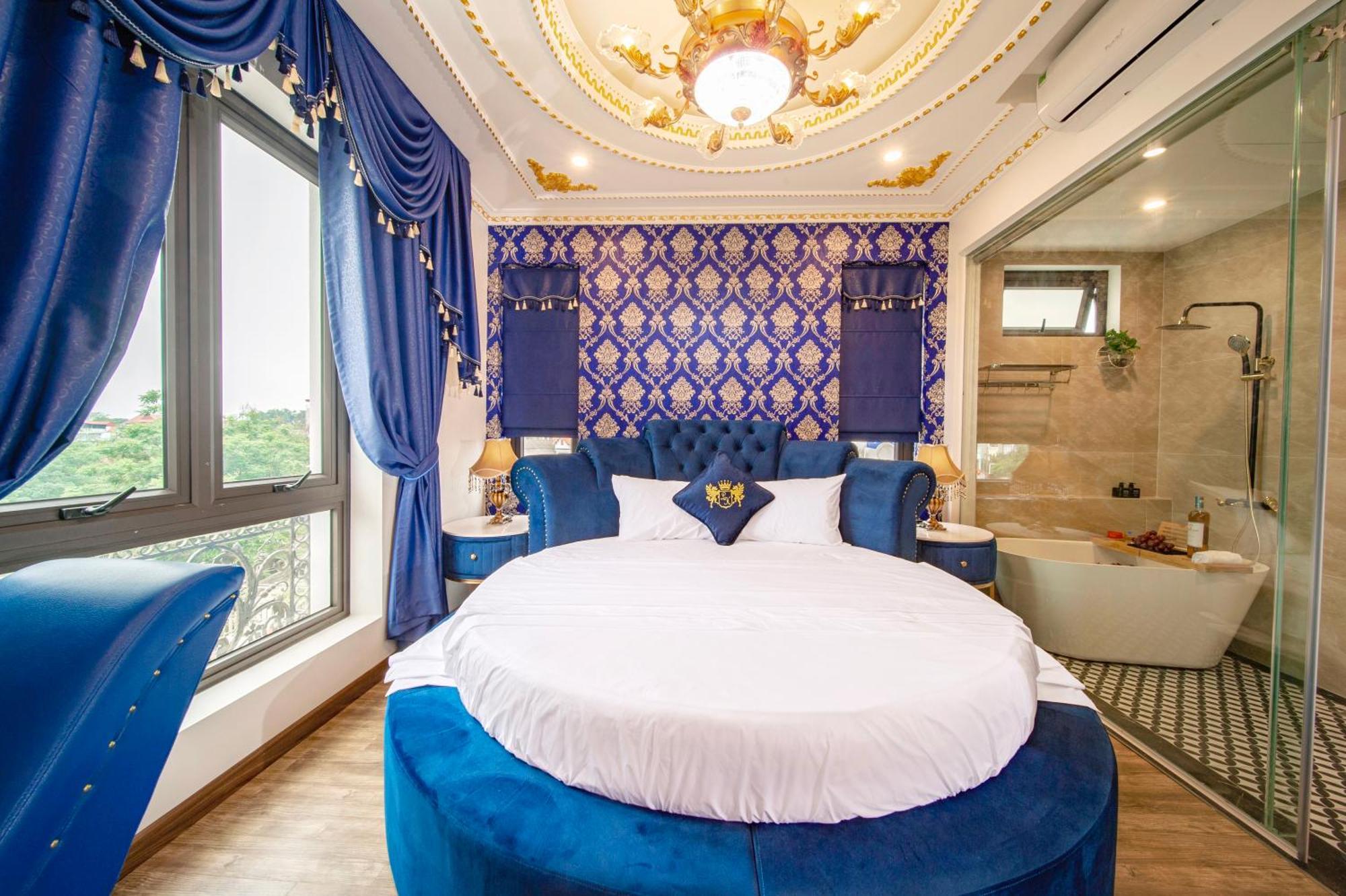 Lake Hotel Soc Son Ханой Екстериор снимка